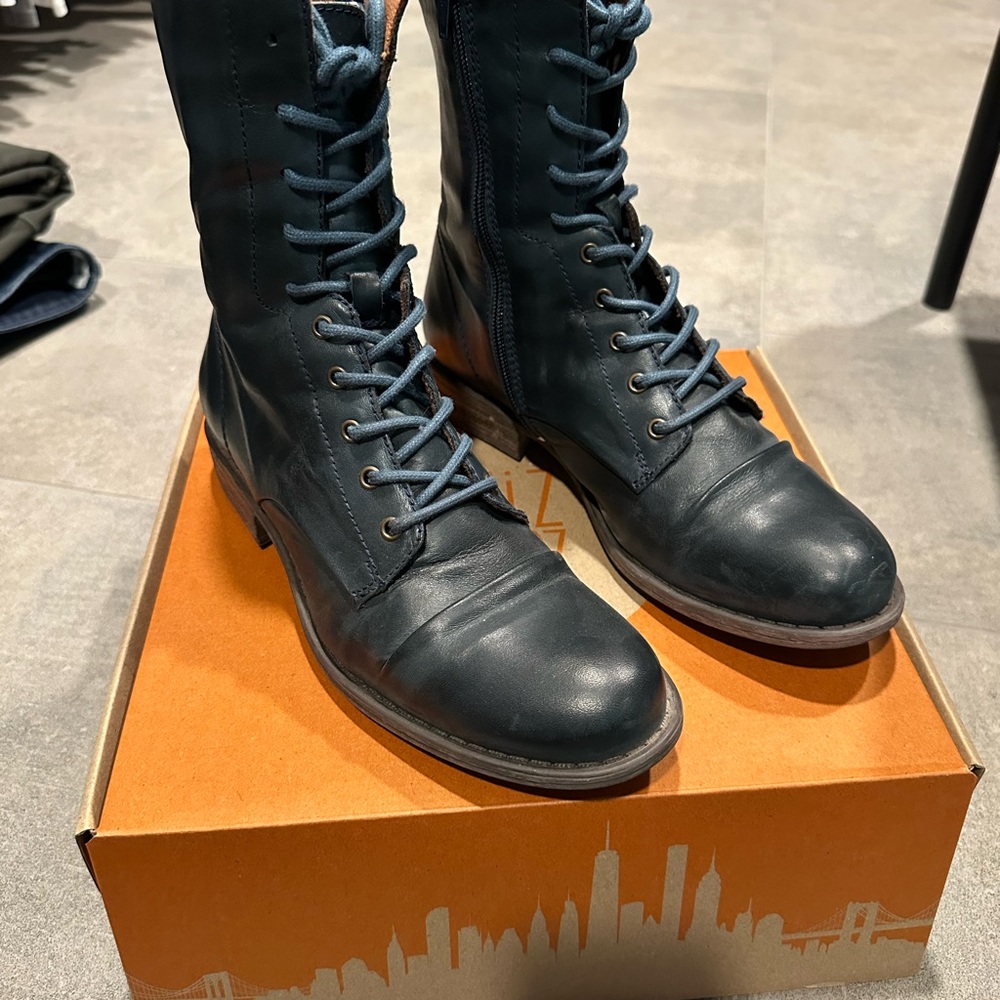 Miz Mooz Lukas Ocean Blue Leather Boots - Picture 4 of 13